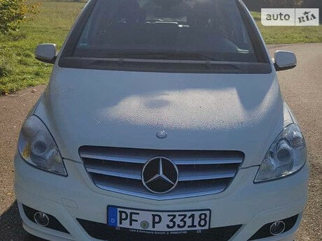 Mercedes-Benz B 200 2010 года