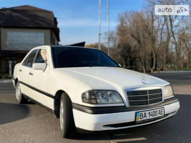 Mercedes-Benz C 180 1994 року