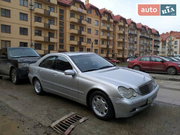 Mercedes-Benz C 200 2000 года