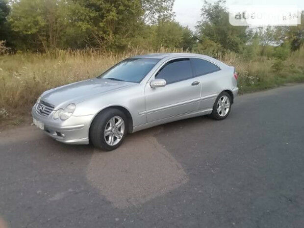 Mercedes-Benz C 200 2002 года