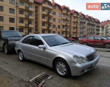 Mercedes-Benz C 200 2000 року