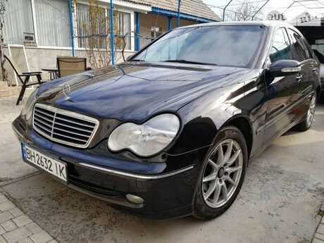 Mercedes-Benz C 220 2003 року