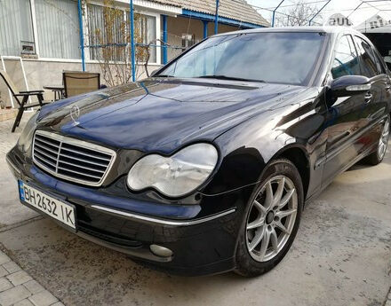 Mercedes-Benz C 220 2003 року