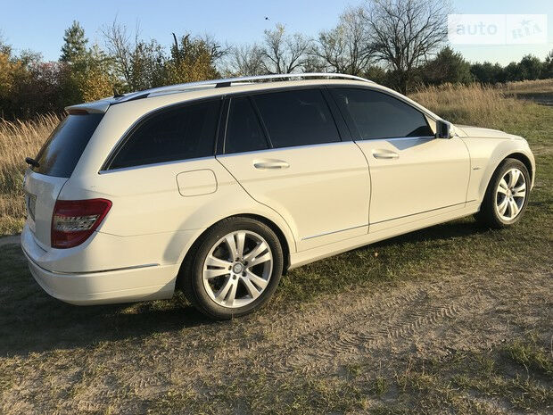 Mercedes-Benz C-Class 2010 года