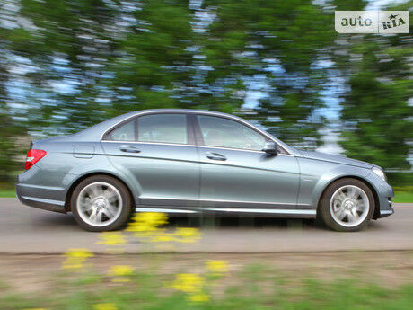 Мерседес Ц-Класс 1994 года Mercedes-Benz C-Class 1994 года