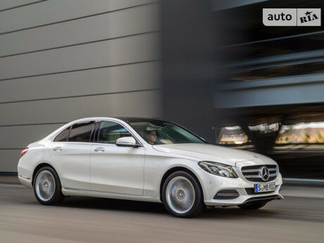 Мерседес Ц-Класс 2002 року Mercedes-Benz C-Class 2002 року