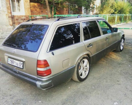 Mercedes-Benz C-Class 1991 года - Фото 3 авто