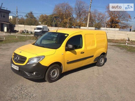 Мерседес Ситан 2015 року Mercedes-Benz Citan 2015 року