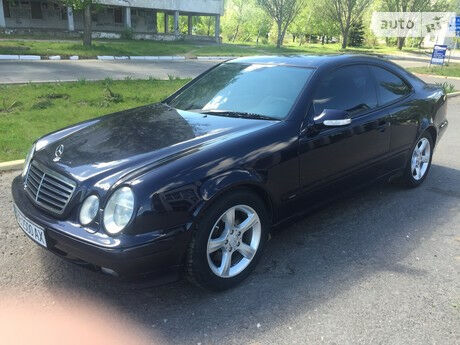 Mercedes-Benz CLK 320 2000 года