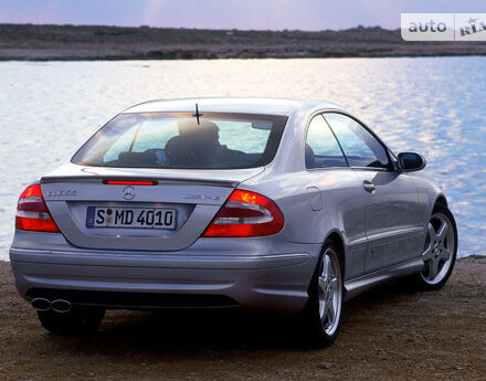 Mercedes-Benz CLK-Class 2004 года