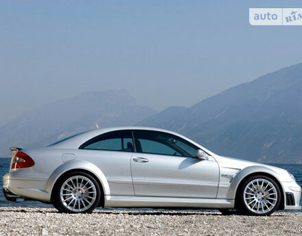 Mercedes-Benz CLK-Class 2001 року