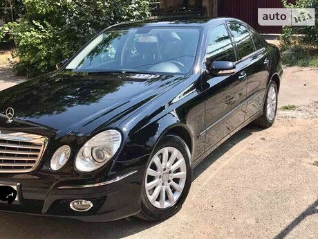 Mercedes-Benz E 200 2008 года