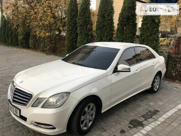 Mercedes-Benz E 200 2010 года