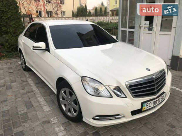 Mercedes-Benz E 200 2010 года