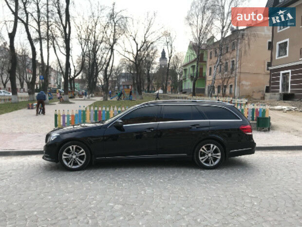 Mercedes-Benz E 200 2013 року