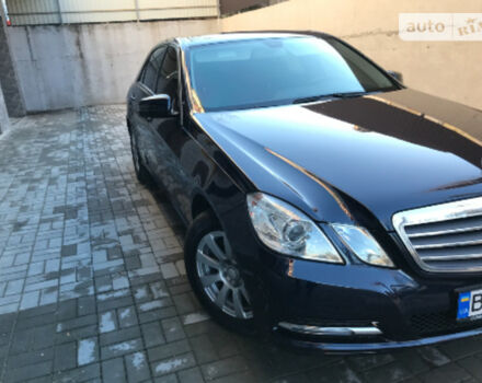 Mercedes-Benz E 200 2011 года