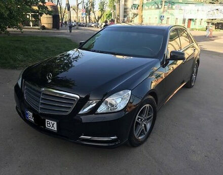 Mercedes-Benz E 200 2012 року