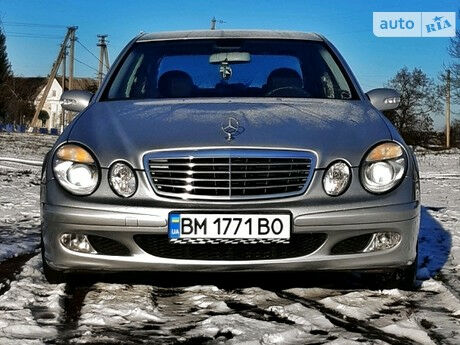 Mercedes-Benz E 220 2003 года