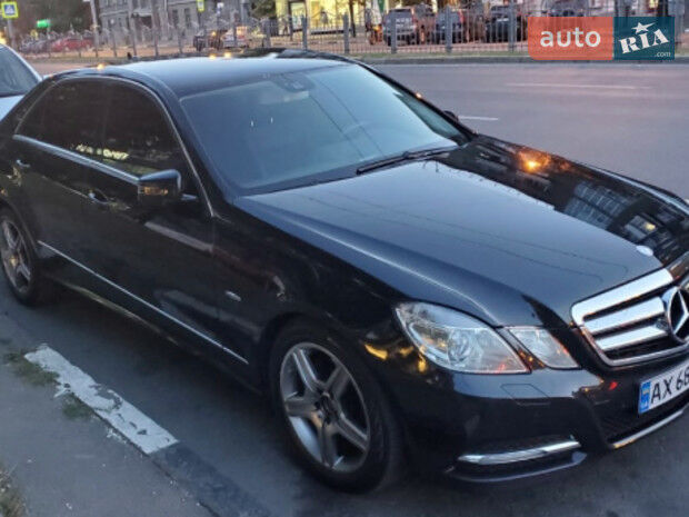 Mercedes-Benz E 220 2011 года