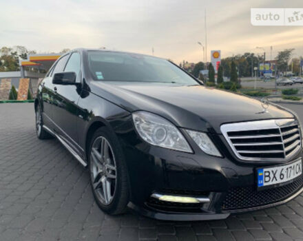 Mercedes-Benz E 220 2011 року