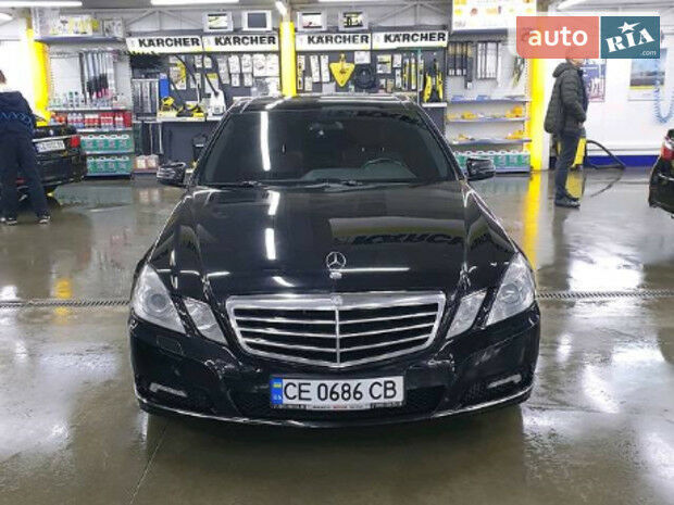 Mercedes-Benz E 250 2010 года