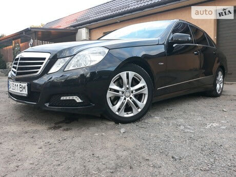 Mercedes-Benz E 250 2010 року