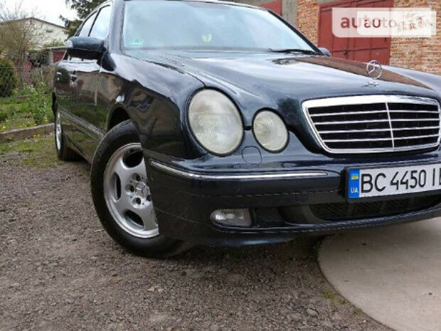 Mercedes-Benz E 270 2001 года