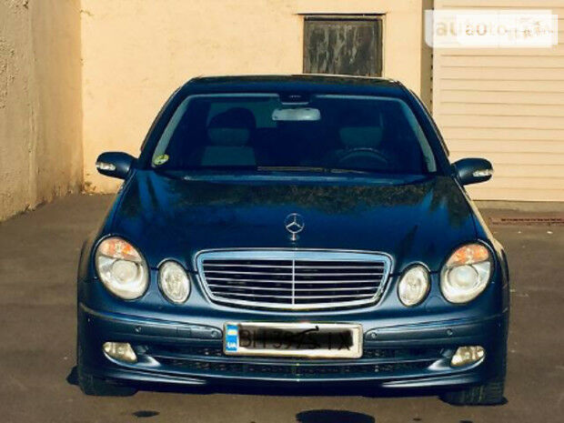 Mercedes-Benz E 270 2004 року