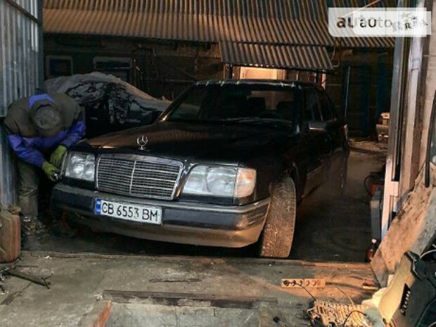 Mercedes-Benz E 280 1994 года