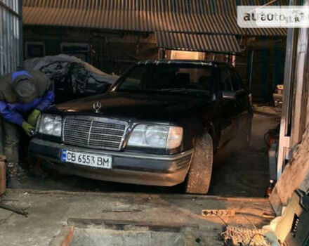 Фото на відгук з оцінкою 5   про авто Mercedes-Benz E 280 1994 року випуску від автора “Сергей” з текстом: Отличный автомобиль на свои года,обзор,управляемость,комфорт это все про Е класс 124,по ТО цены о...