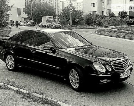 Mercedes-Benz E 300 2008 года