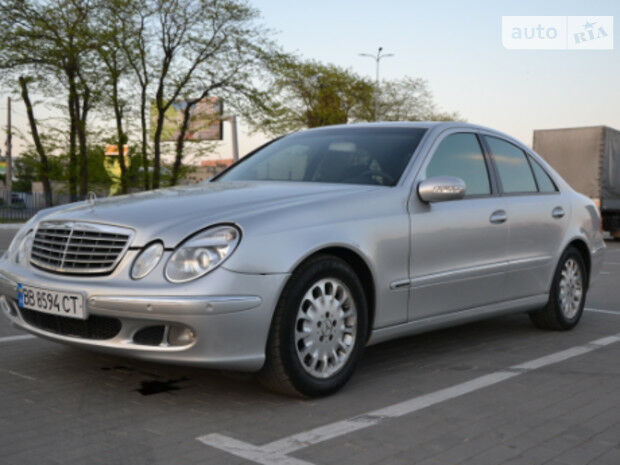 Mercedes-Benz E 320 2002 року