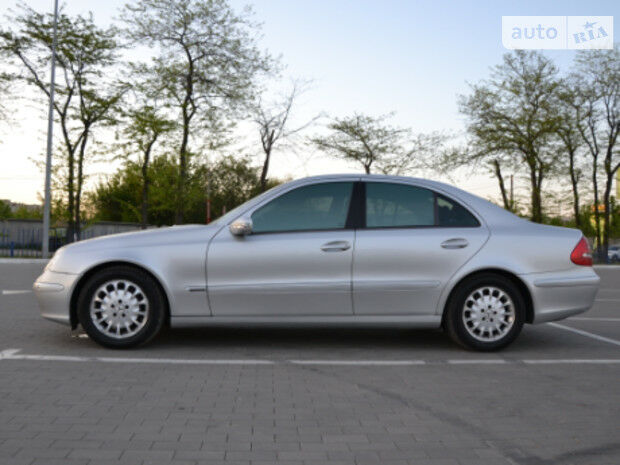 Mercedes-Benz E 320 2002 року