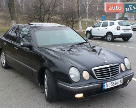 Mercedes-Benz E 320 2000 року