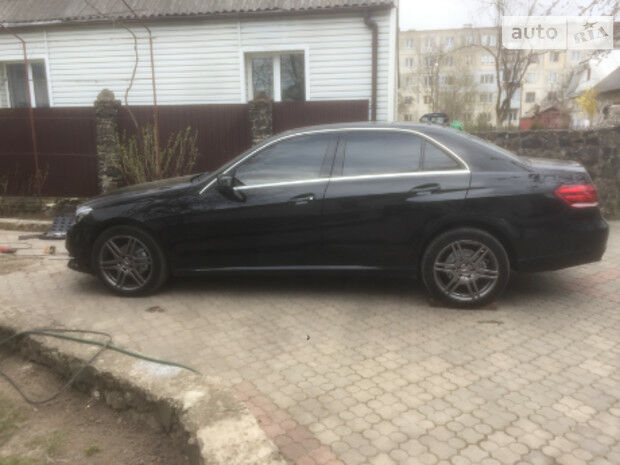 Mercedes-Benz E-Class 2015 года