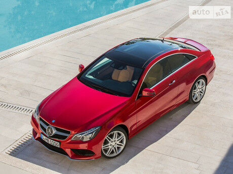 Mercedes-Benz E-Class 2000 года