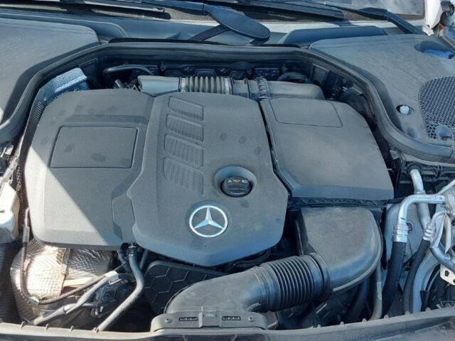 Mercedes-Benz E-Class 2017 року