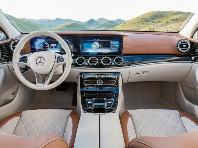 Mercedes-Benz E-Class 2021 года