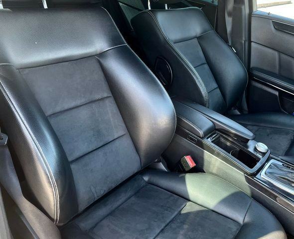 Mercedes-Benz E-Class 2009 года