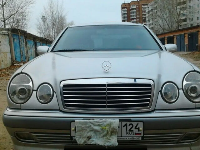 Mercedes-Benz E-Class 1996 года