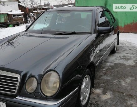 Mercedes-Benz E-Class 1997 года