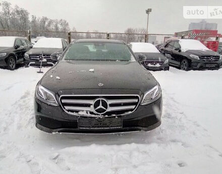 Mercedes-Benz E-Class 2017 года