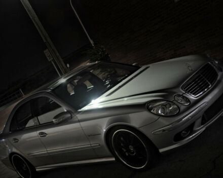 Mercedes-Benz E-Class 2003 года - Фото 2 авто