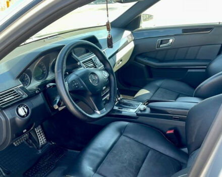 Mercedes-Benz E-Class 2009 года - Фото 3 авто