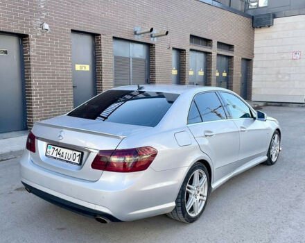 Mercedes-Benz E-Class 2009 года - Фото 4 авто