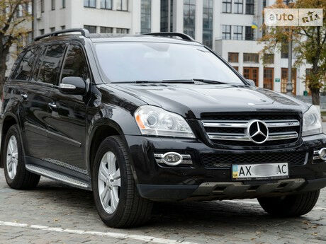 Мерседес ГЛ 450 2008 года Mercedes-Benz GL 450 2008 года