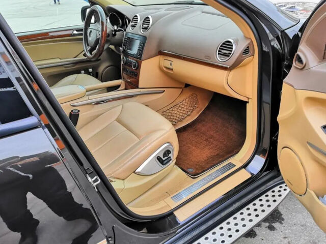Mercedes-Benz GL-Class 2008 року