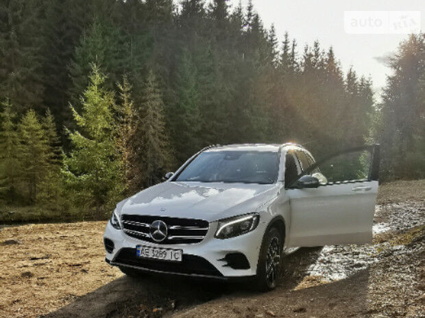 Mercedes-Benz GLC 250 2017 года