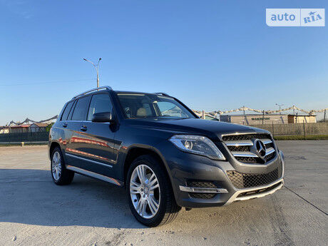Мерседес ГЛК 250 2014 года Mercedes-Benz GLK 250 2014 года
