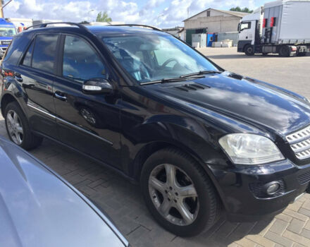 Mercedes-Benz M-Class 2007 года - Фото 9 авто